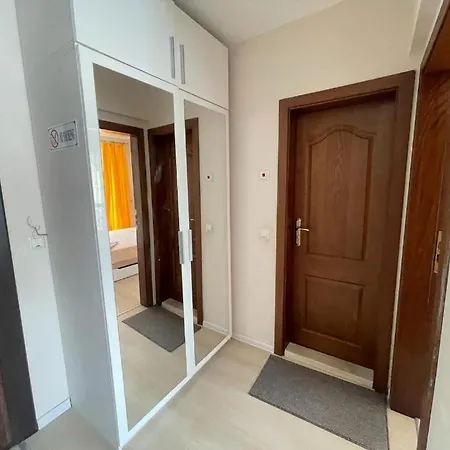 Varvara House Apartment