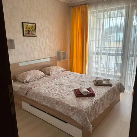 Varvara House Warna