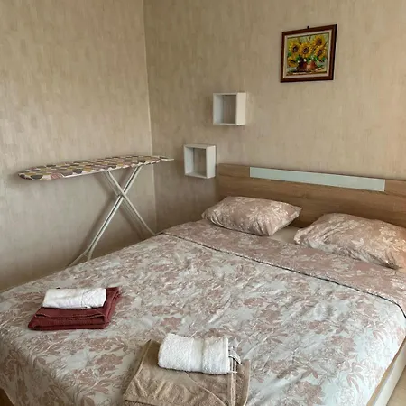 Apartment Varvara House Warna